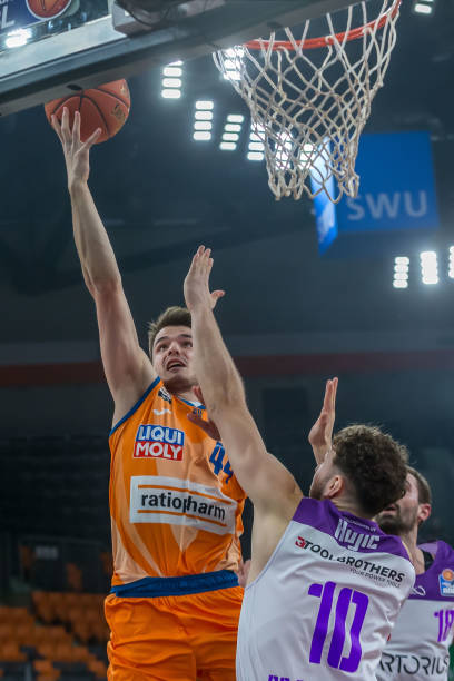 表现居然没 表现居然没