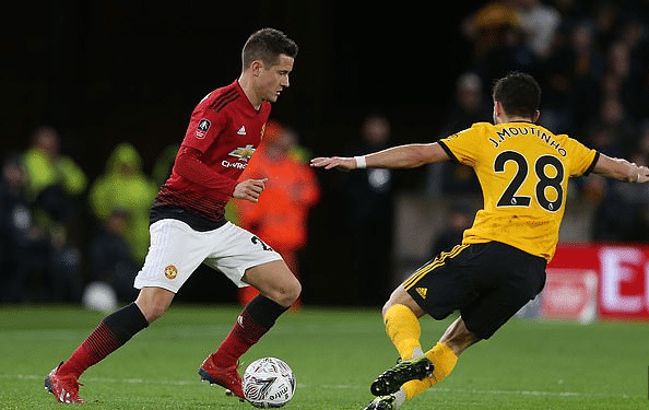 了他的个人 了他的个人